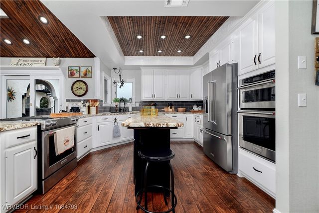 1805 Wheeler Avenue, Sallisaw, OK 74955