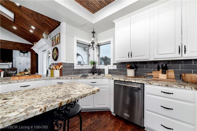 1805 Wheeler Avenue, Sallisaw, OK 74955