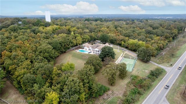 1805 Wheeler Avenue, Sallisaw, OK 74955