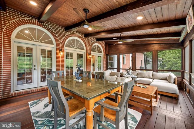 42 POPLAR POINT RD, Edgewater, MD 21037