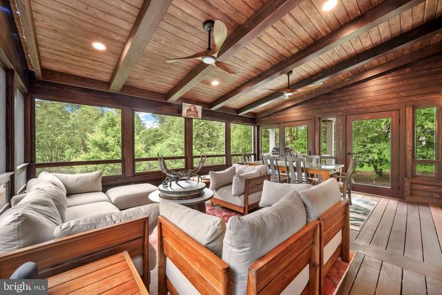 42 POPLAR POINT RD, Edgewater, MD 21037