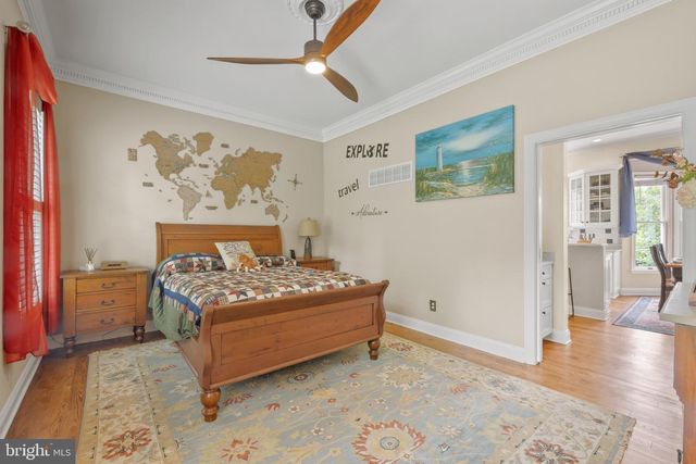 42 POPLAR POINT RD, Edgewater, MD 21037