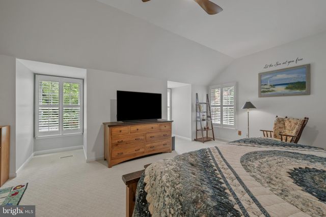 42 POPLAR POINT RD, Edgewater, MD 21037