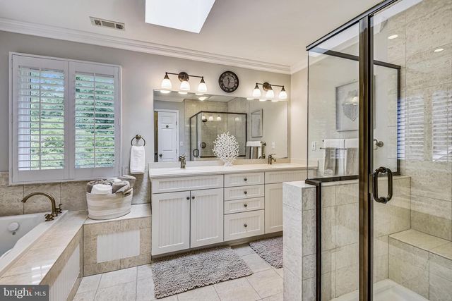 42 POPLAR POINT RD, Edgewater, MD 21037