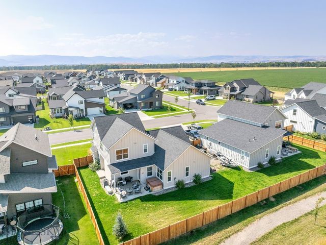 112 Hilgard Peak, Bozeman, MT 59718
