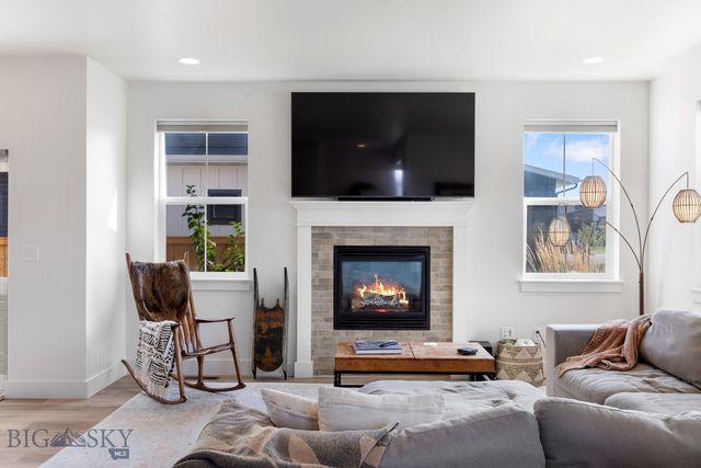 112 Hilgard Peak, Bozeman, MT 59718