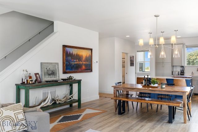 112 Hilgard Peak, Bozeman, MT 59718