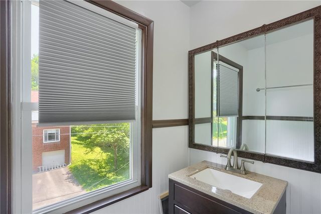 1919 Mercer Rd, Franklin Twp, PA 16117