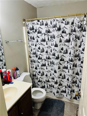 2625 Sims Crest Ct, Snellville, GA 30078