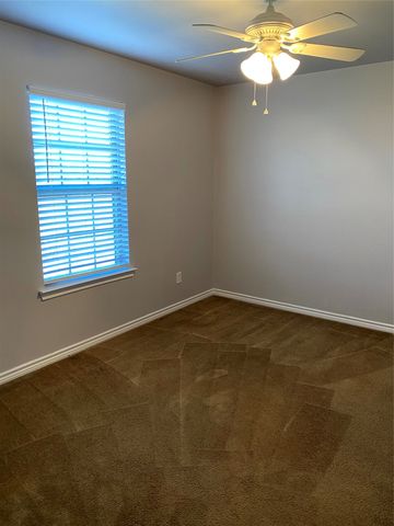 906 Parkplace Ridge, Princeton, TX 75407