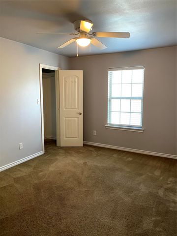 906 Parkplace Ridge, Princeton, TX 75407
