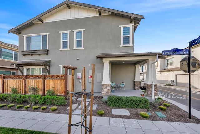 122 W Riverside Place, Tracy, CA 95391