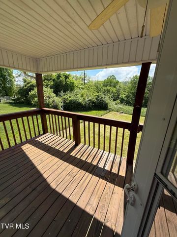 914 East Mountain View Road, Johnson City, TN 37601