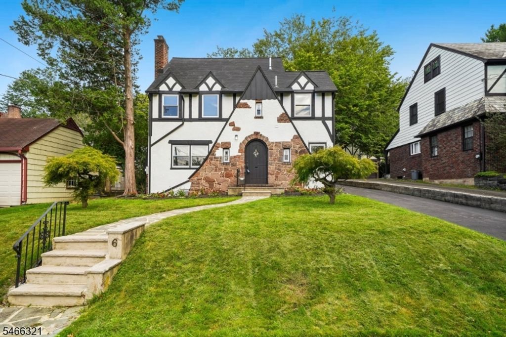 6 Norfolk Ave, Maplewood Twp., NJ 07040 — exterior