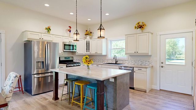 6785 N Michigan Road, Kochville Twp, MI 48604