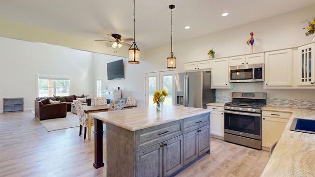 6785 N Michigan Road, Kochville Twp, MI 48604