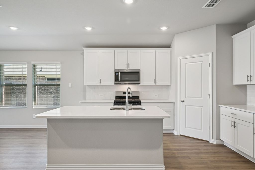 1760 Onion Creek Place, Crandall, TX 75114
