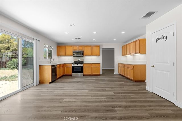 53023 Cressida Street, Lake Elsinore, CA 92532