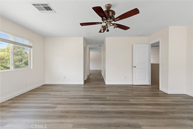 53023 Cressida Street, Lake Elsinore, CA 92532