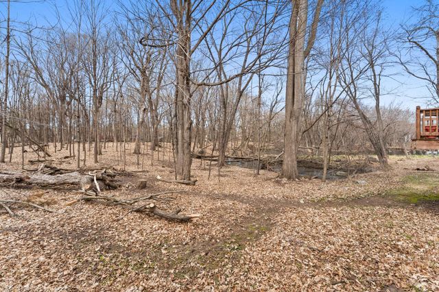 3923 Elmwood Street, Vadnais Heights, MN 55127