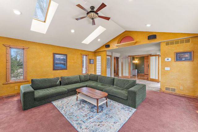 3923 Elmwood Street, Vadnais Heights, MN 55127