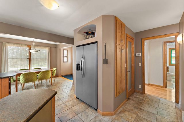 3923 Elmwood Street, Vadnais Heights, MN 55127