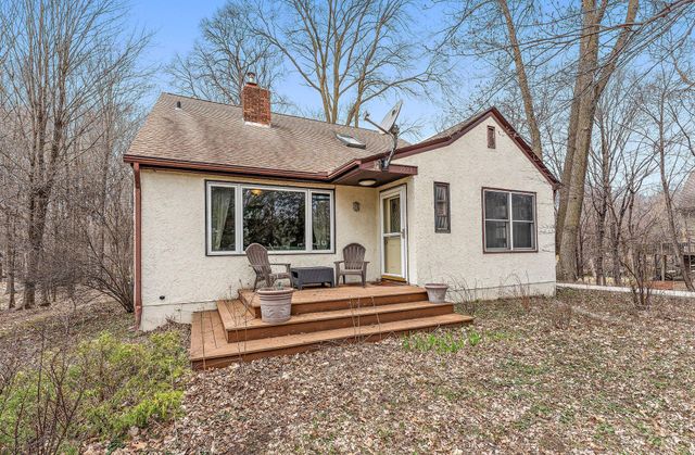 3923 Elmwood Street, Vadnais Heights, MN 55127