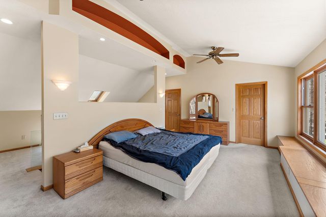 3923 Elmwood Street, Vadnais Heights, MN 55127