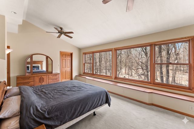 3923 Elmwood Street, Vadnais Heights, MN 55127