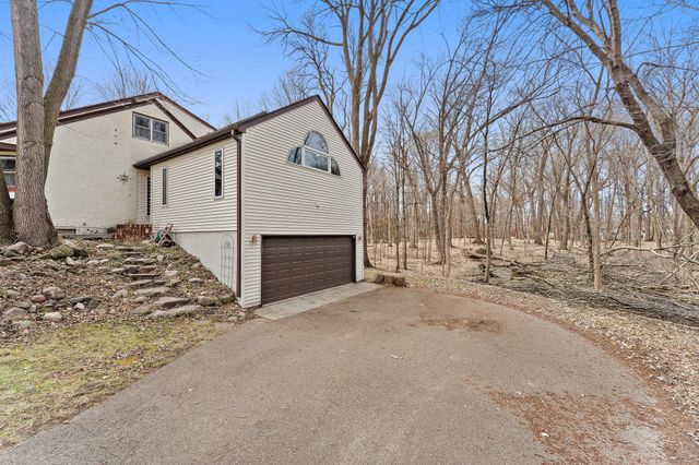 3923 Elmwood Street, Vadnais Heights, MN 55127