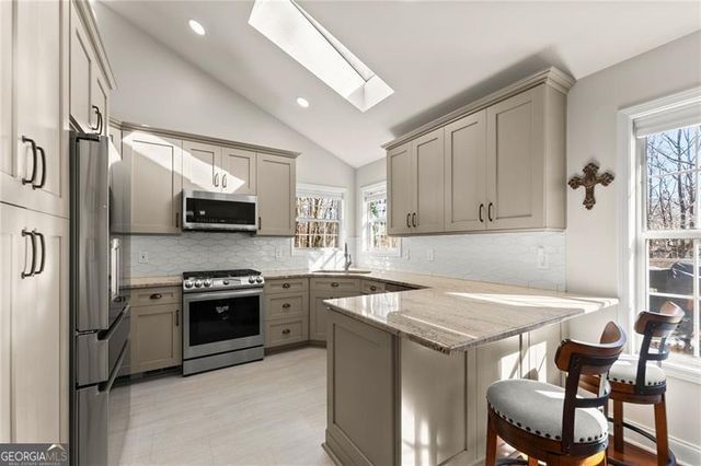 6530 Remington Drive, Cumming, GA 30040