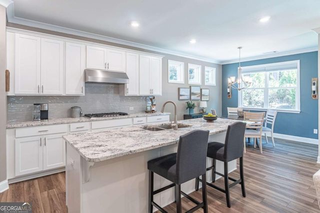 5122 Watchmans Cove, Gainesville, GA 30504