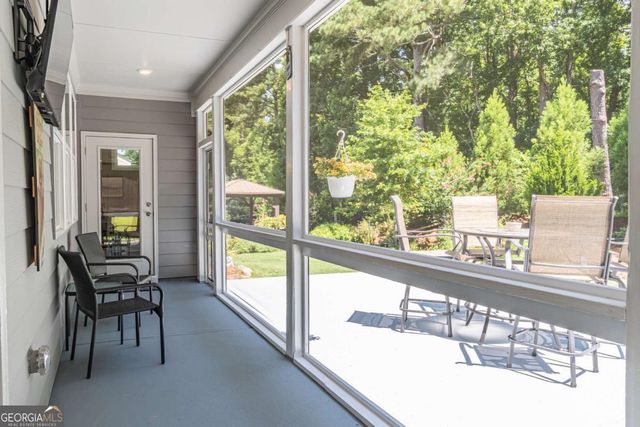 5122 Watchmans Cove, Gainesville, GA 30504