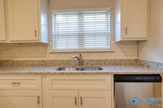 226 Abercorn Drive, Madison, AL 35756