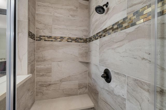 5907 Diamond Shadow Court, Richmond, TX 77469