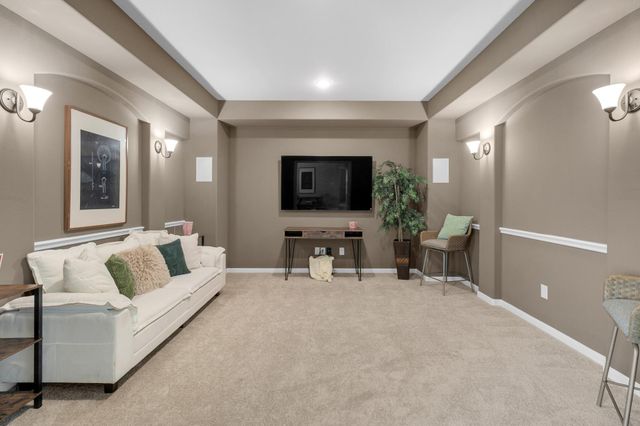 5907 Diamond Shadow Court, Richmond, TX 77469