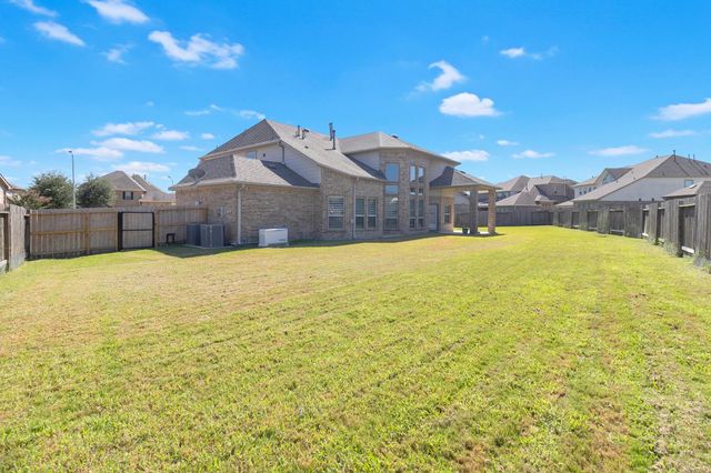 5907 Diamond Shadow Court, Richmond, TX 77469