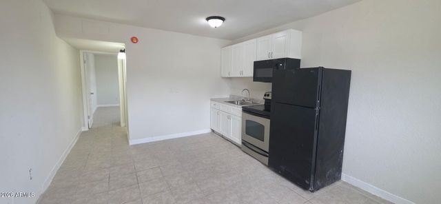 9648 N 12TH Avenue, Phoenix, AZ 85021