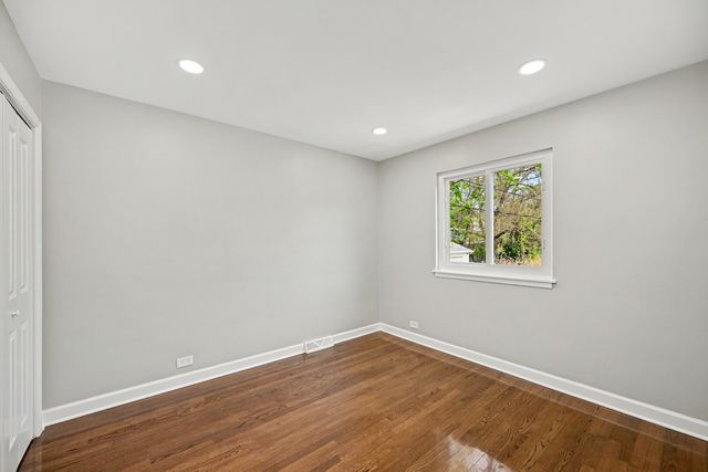 507 N Kenilworth Avenue, Glen Ellyn, IL 60137