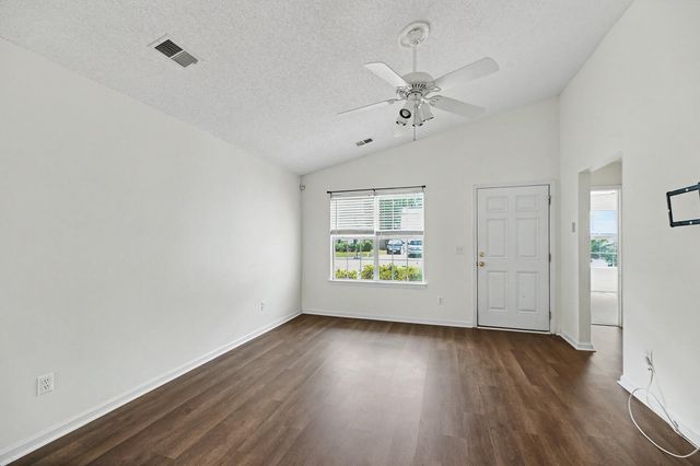 408 Jamestown Drive, Summerville, SC 29486