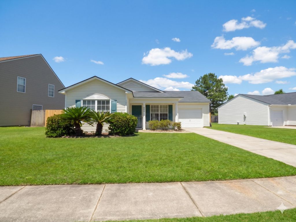 408 Jamestown Drive, Summerville, SC 29486