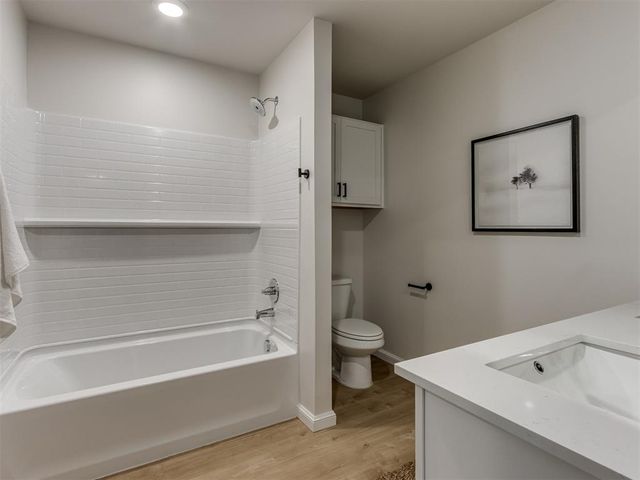 19508 Horseshoe Avenue, Edmond, OK 73012