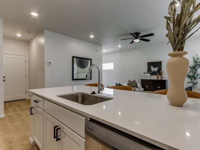 19508 Horseshoe Avenue, Edmond, OK 73012