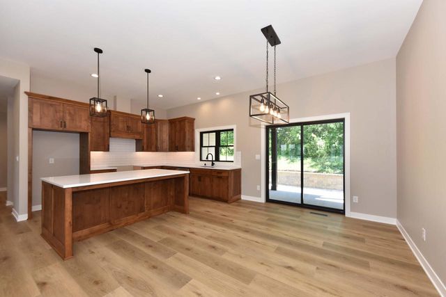 W208N16278 Renee WAY, Jackson, WI 53037