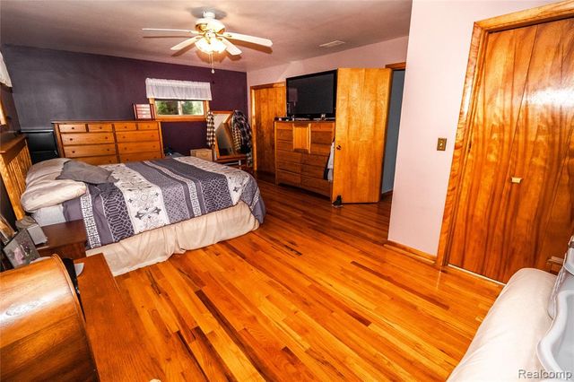 1334 Peppermill Road, Lapeer, MI 48446