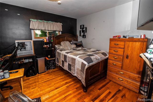 1334 Peppermill Road, Lapeer, MI 48446