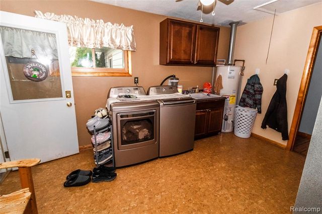 1334 Peppermill Road, Lapeer, MI 48446