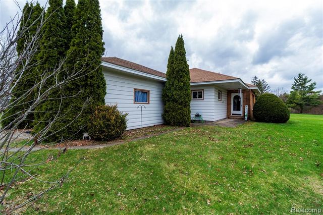 1334 Peppermill Road, Lapeer, MI 48446