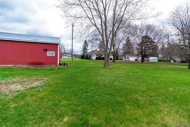 1334 Peppermill Road, Lapeer, MI 48446
