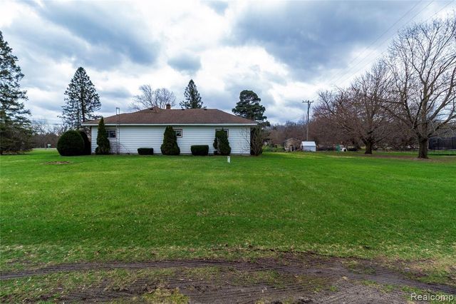 1334 Peppermill Road, Lapeer, MI 48446